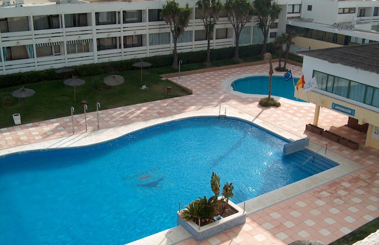 Swimming pools - 2