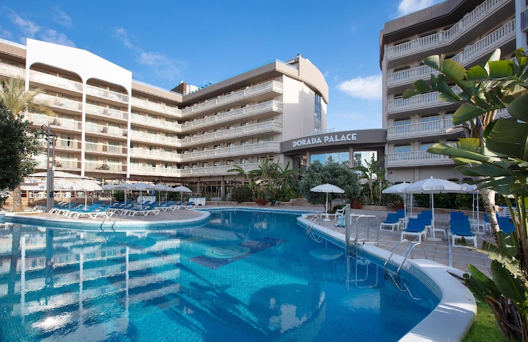Swimming pools - 1