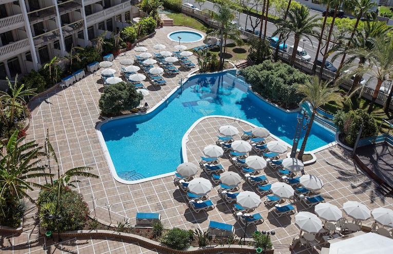 Swimming pools - 2