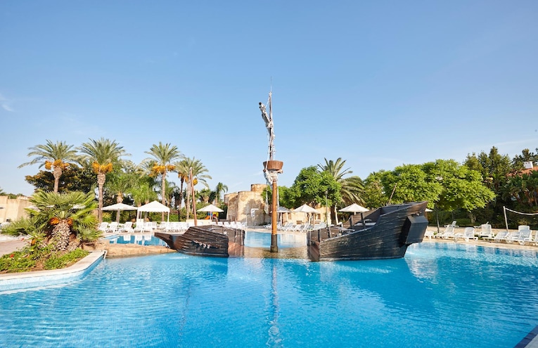 Swimming pools - 2
