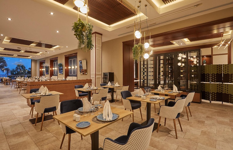 Restaurants - 8