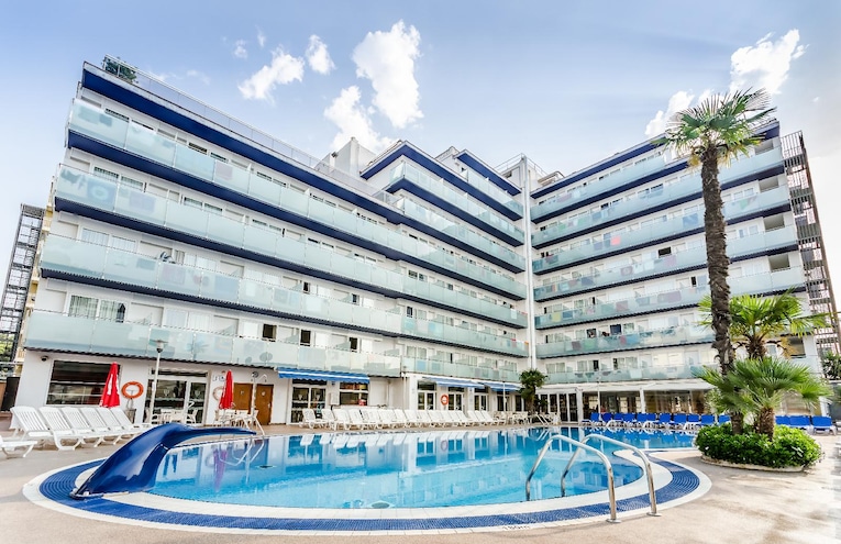 Swimming pools - 1