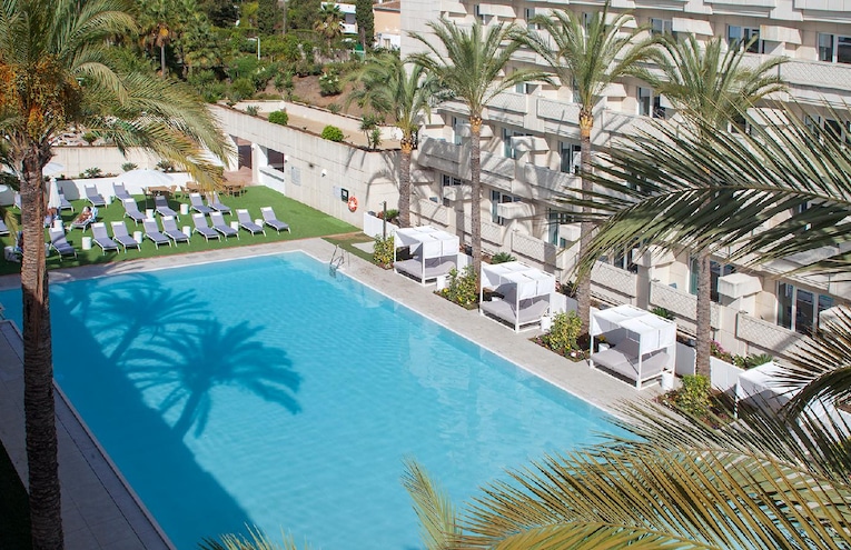 Swimming pools - 2
