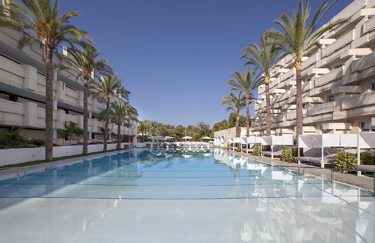 Swimming pools - 4