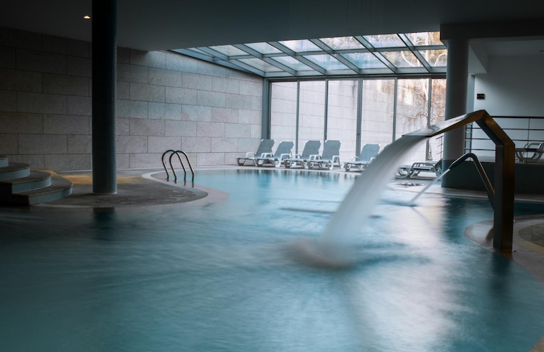 Swimming pools - 1