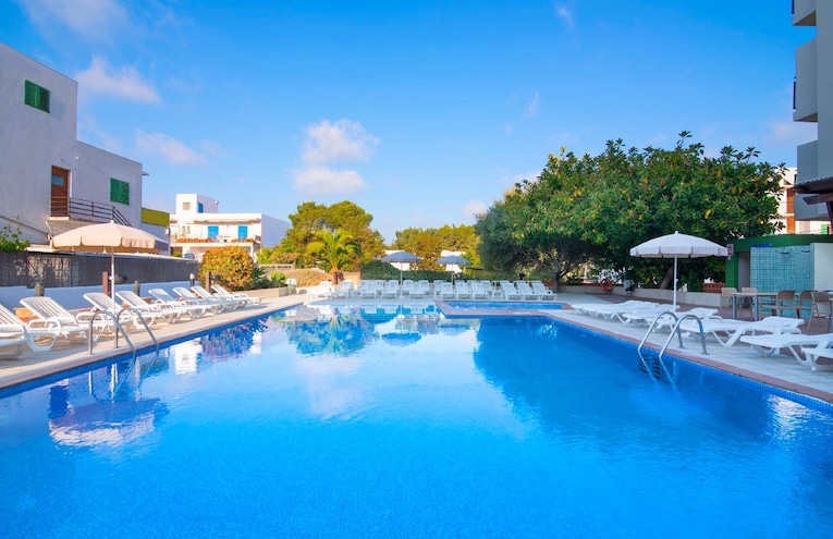 Swimming pools - 2