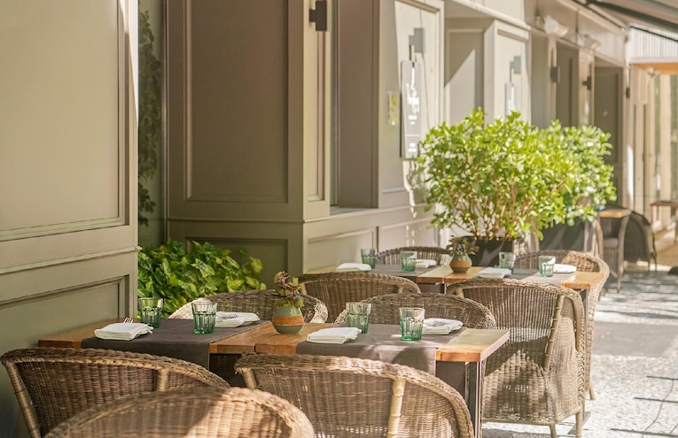 Restaurants - 1