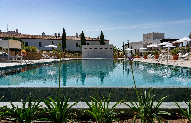 Swimming pools - 5