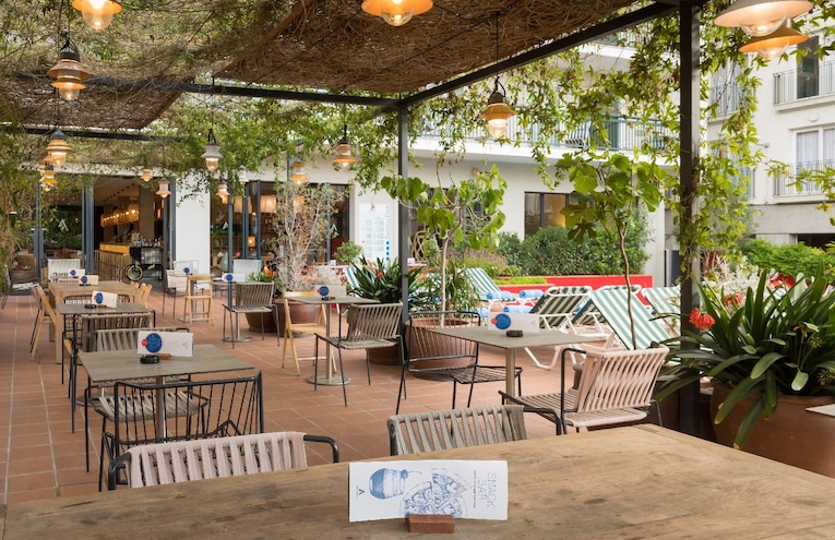 Restaurants - 3