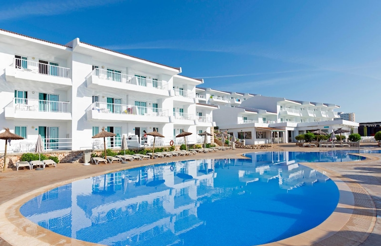 Swimming pools - 1