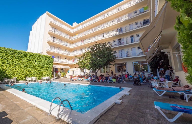 Swimming pools - 2