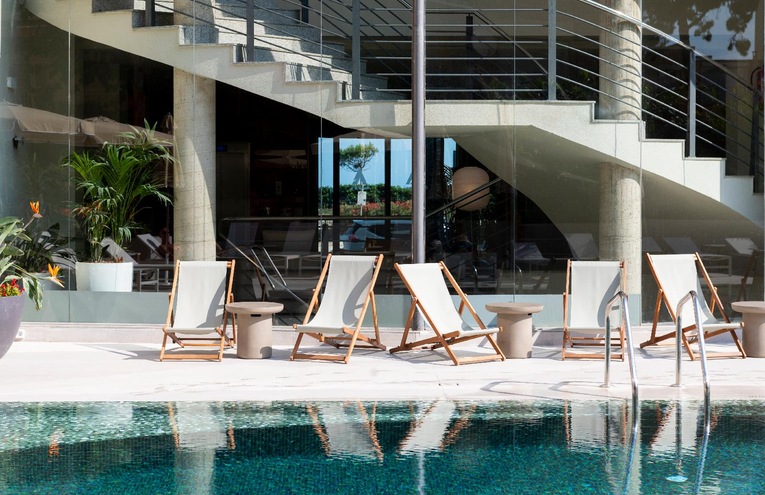 Swimming pools - 1