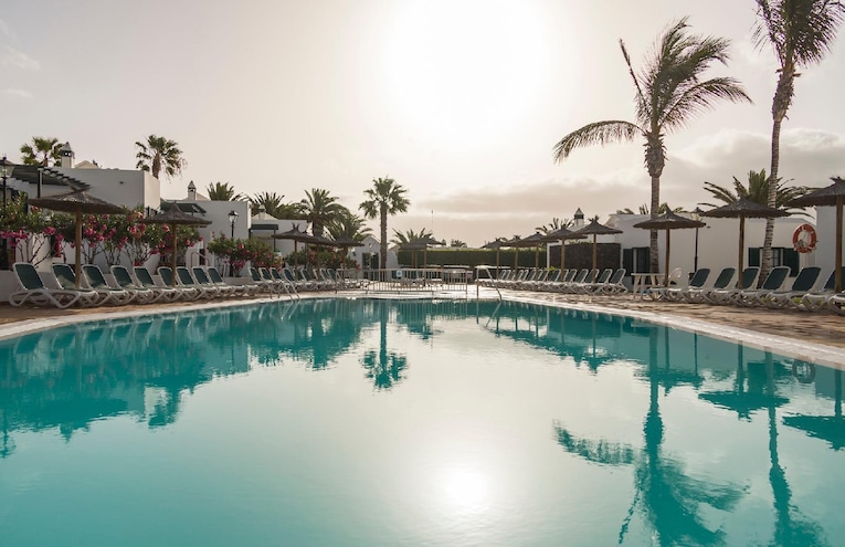 Swimming pools - 2