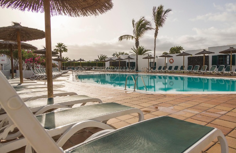 Swimming pools - 1
