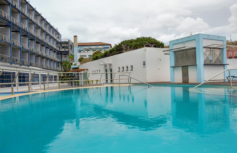 Swimming pools - 2