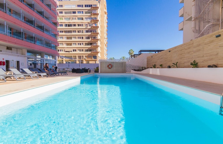 Swimming pools - 4