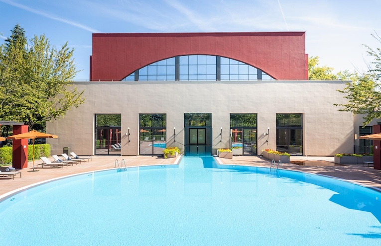 Swimming pools - 2