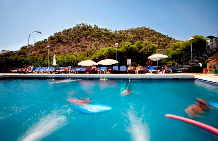 Swimming pools - 1