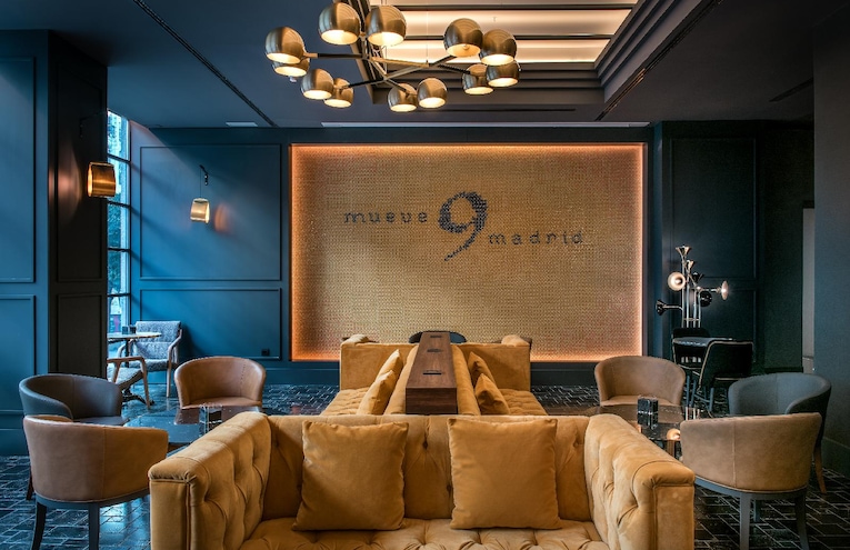 Restaurants - 11