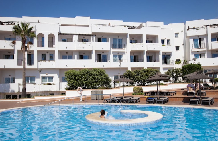 Swimming pools - 5
