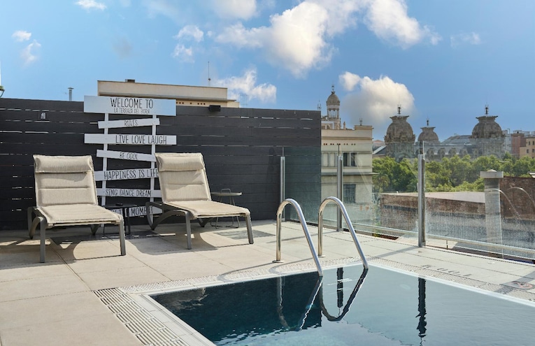 Swimming pools - 1