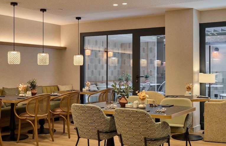 Restaurants - 1