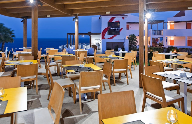 Restaurants - 4