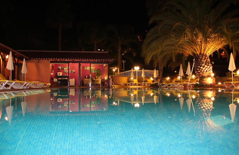 Swimming pools - 3