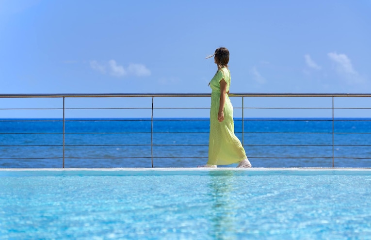 Swimming pools - 1