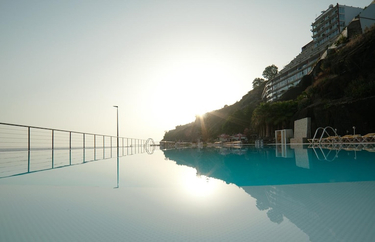 Swimming pools - 2