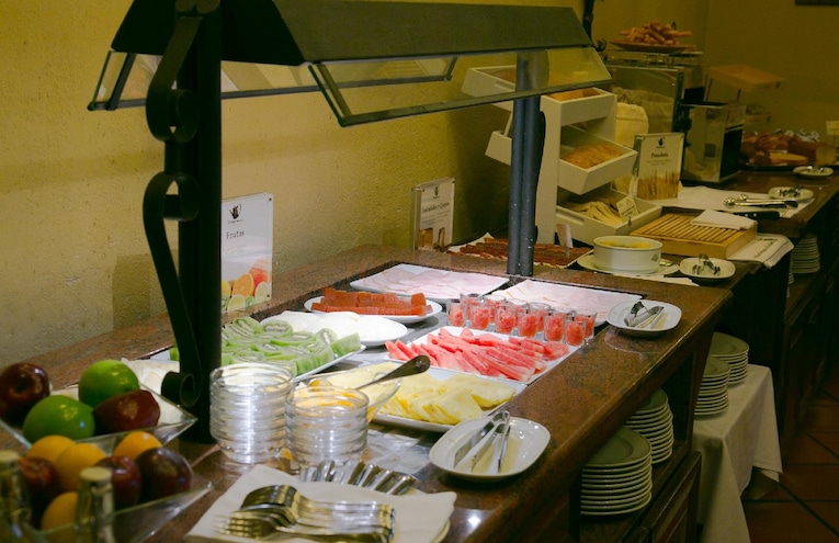 Restaurants - 4