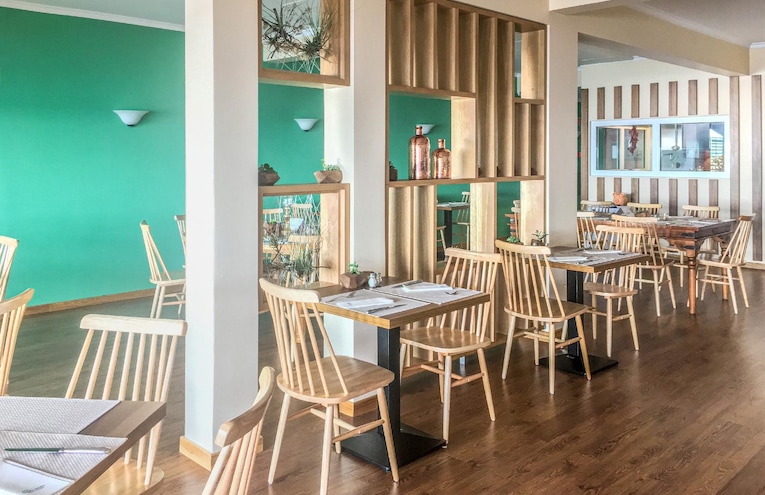 Restaurants - 1