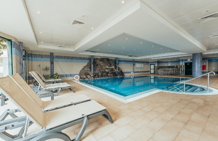 Swimming pools - 4