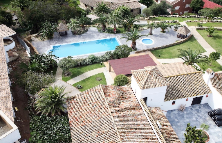 Swimming pools - 1