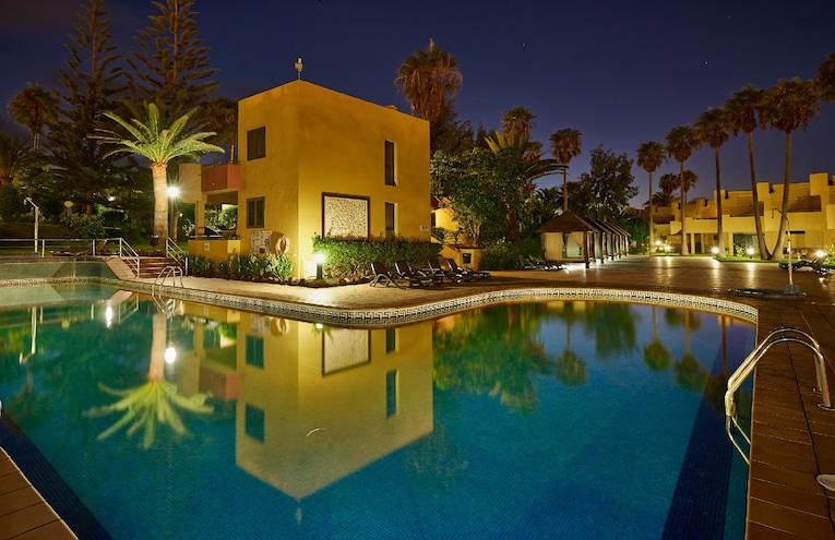 Swimming pools - 2