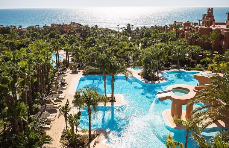 Swimming pools - 3