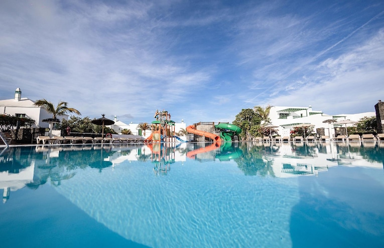 Swimming pools - 4
