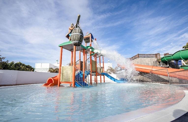 Swimming pools - 8