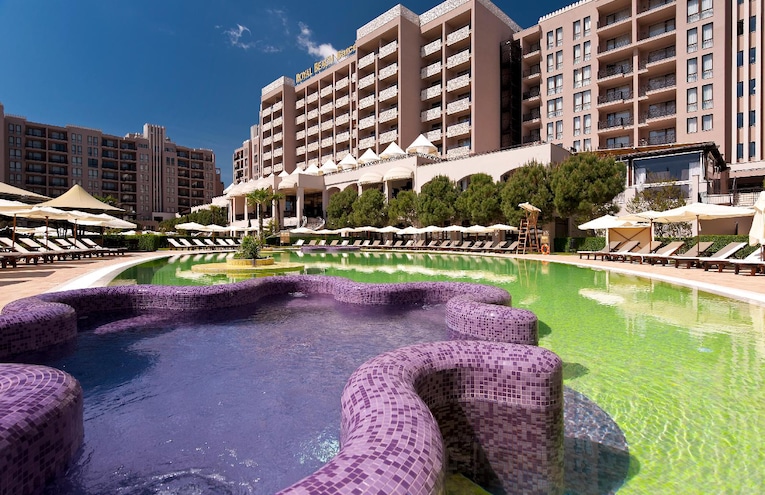 Swimming pools - 4