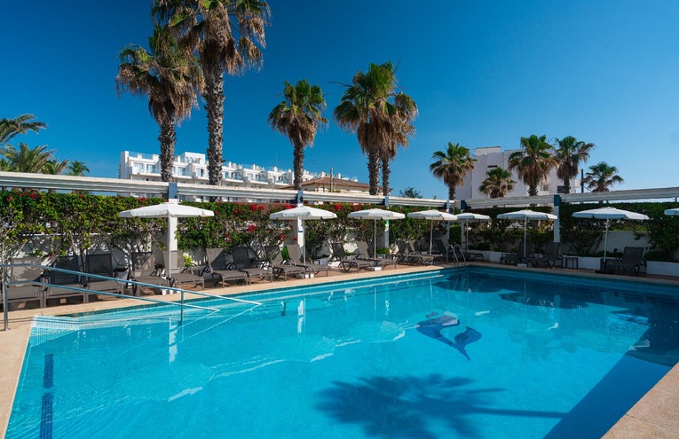 Swimming pools - 1