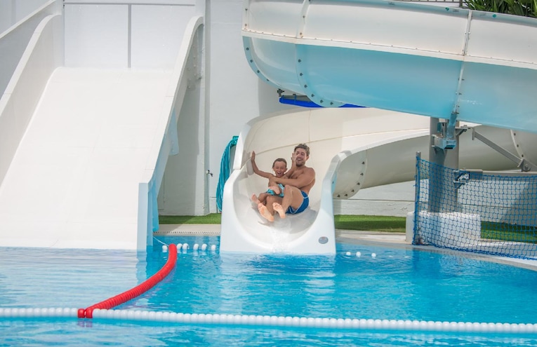 Swimming pools - 3