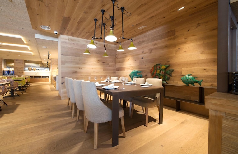 Restaurants - 4