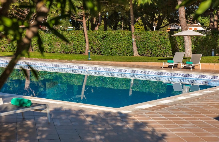 Swimming pools - 6