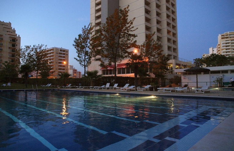 Swimming pools - 2