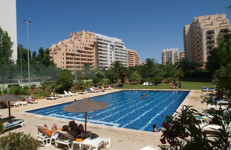 Swimming pools - 1