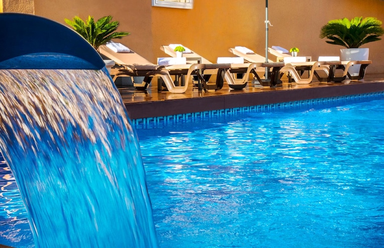 Swimming pools - 2