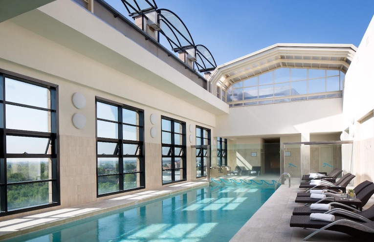 Swimming pools - 1