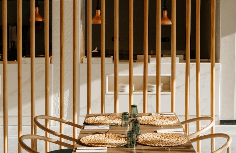 Restaurants - 4