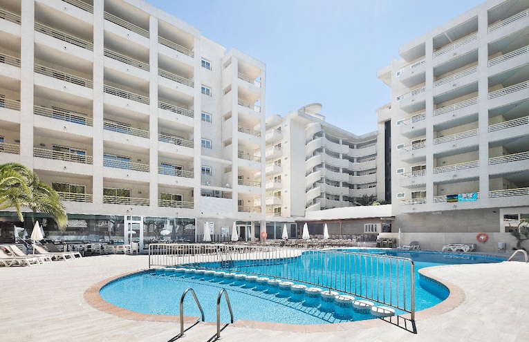 Swimming pools - 2