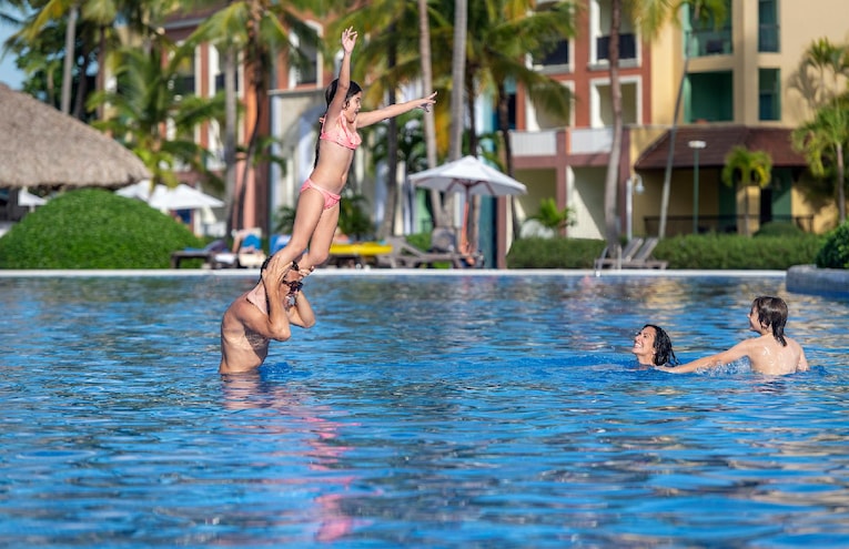 Swimming pools - 1